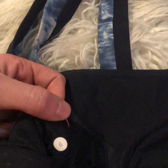 Lululemon sports bra, size 6, blue - Picture 3 of 3